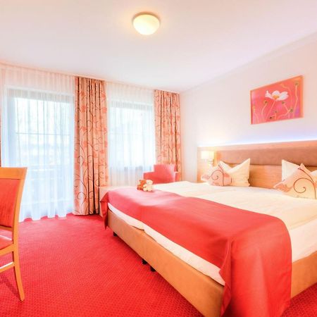 Stroebinger Hof - Therme Wellness Resort Bad Endorf Εξωτερικό φωτογραφία