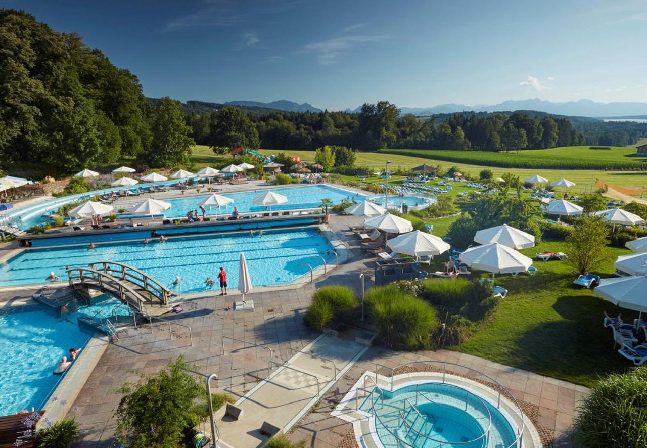 Stroebinger Hof - Therme Wellness Resort Bad Endorf Εξωτερικό φωτογραφία
