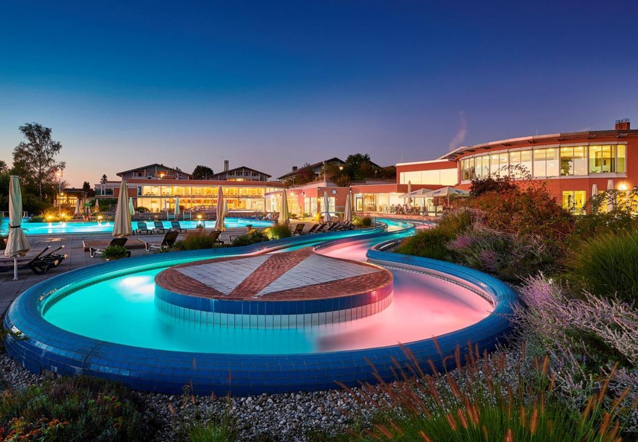 Stroebinger Hof - Therme Wellness Resort Bad Endorf Εξωτερικό φωτογραφία