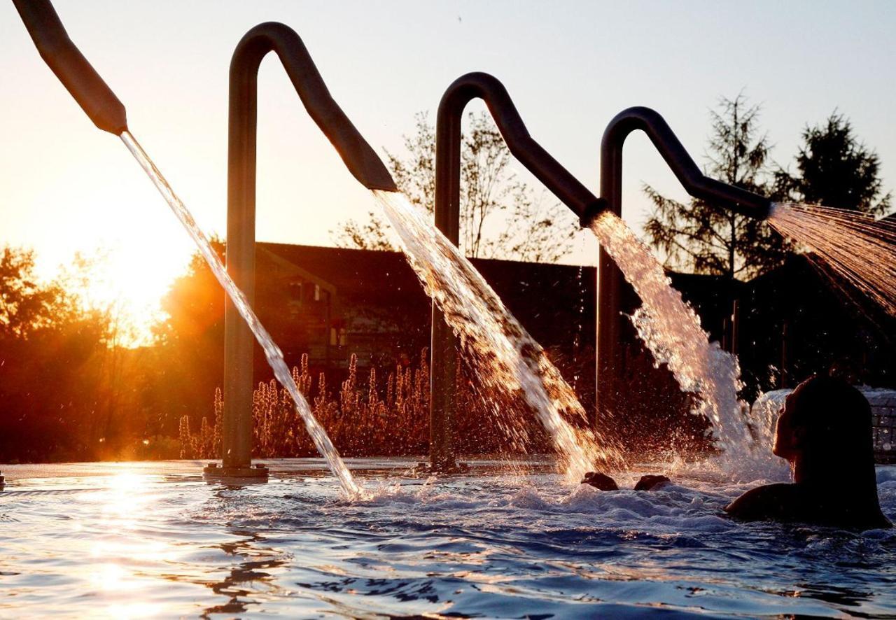 Stroebinger Hof - Therme Wellness Resort Bad Endorf Εξωτερικό φωτογραφία