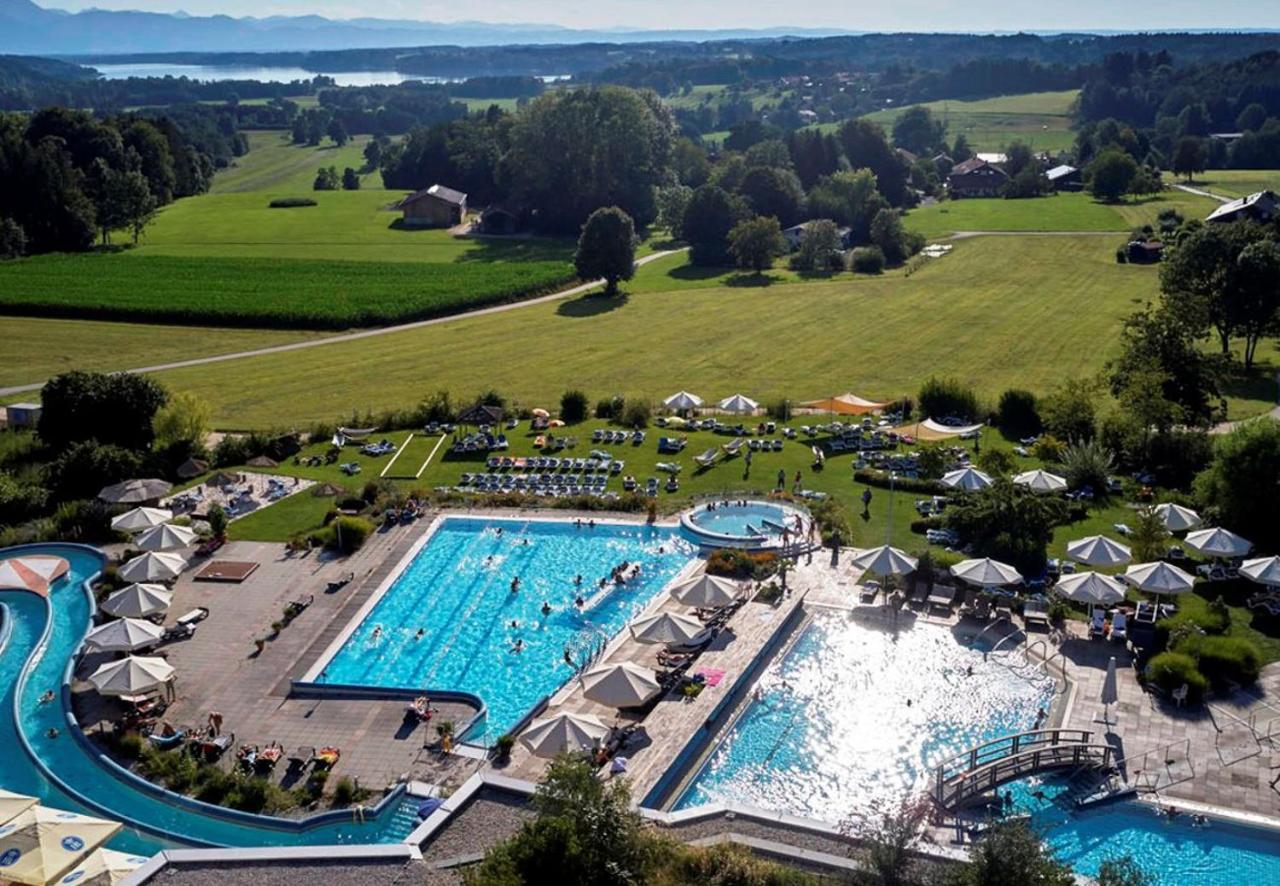 Stroebinger Hof - Therme Wellness Resort Bad Endorf Εξωτερικό φωτογραφία