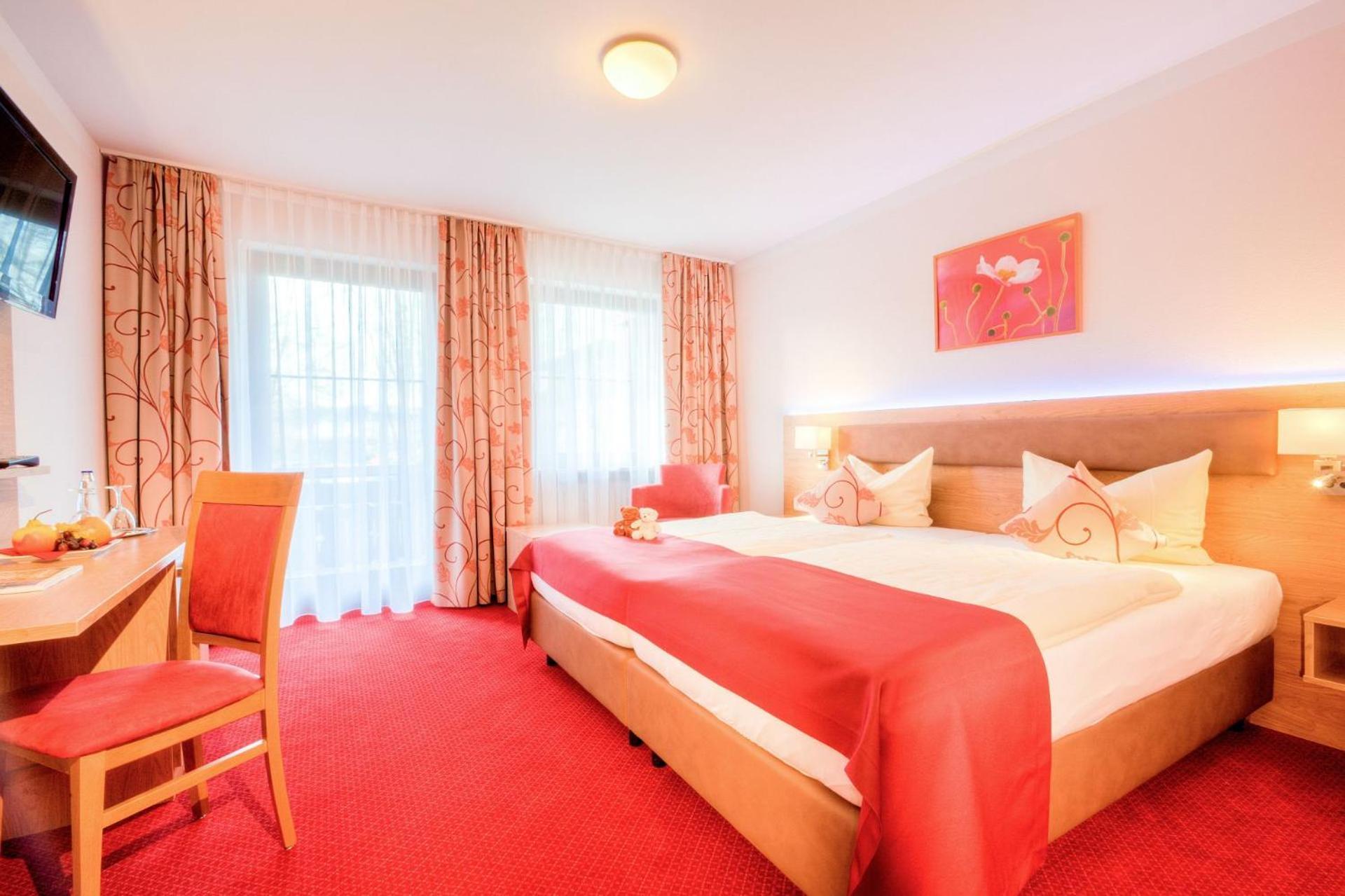 Stroebinger Hof - Therme Wellness Resort Bad Endorf Εξωτερικό φωτογραφία