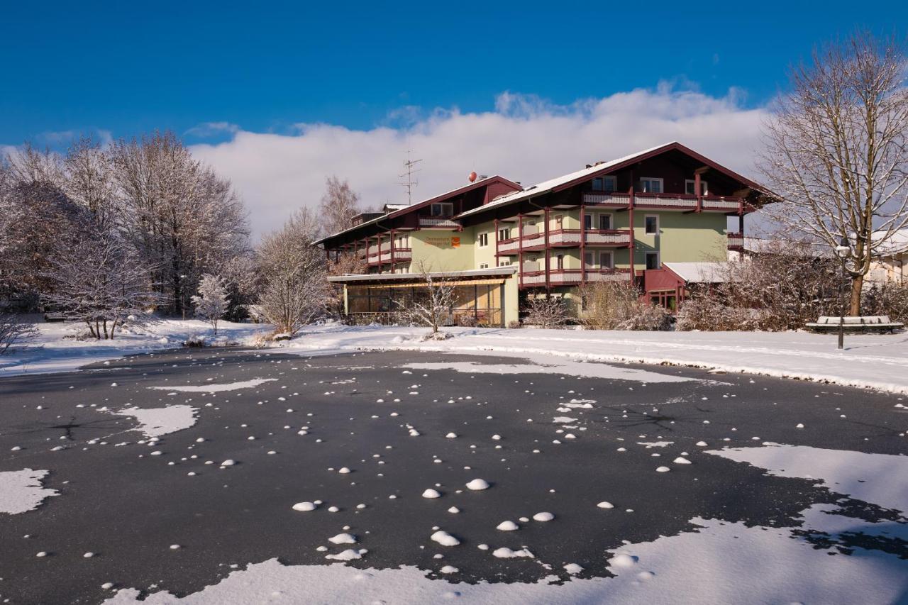 Stroebinger Hof - Therme Wellness Resort Bad Endorf Εξωτερικό φωτογραφία